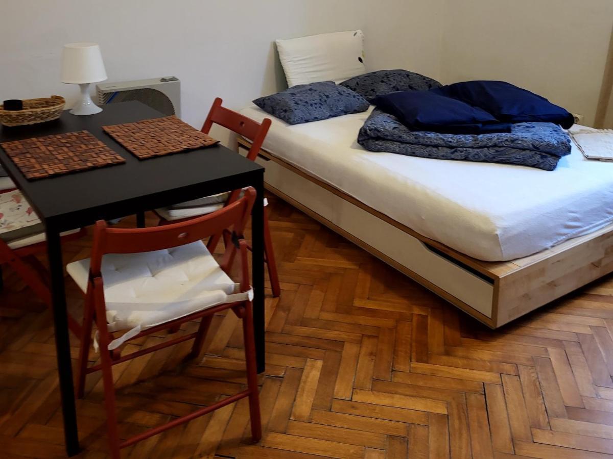 Apartament On Kazimierz Krakow Exterior photo